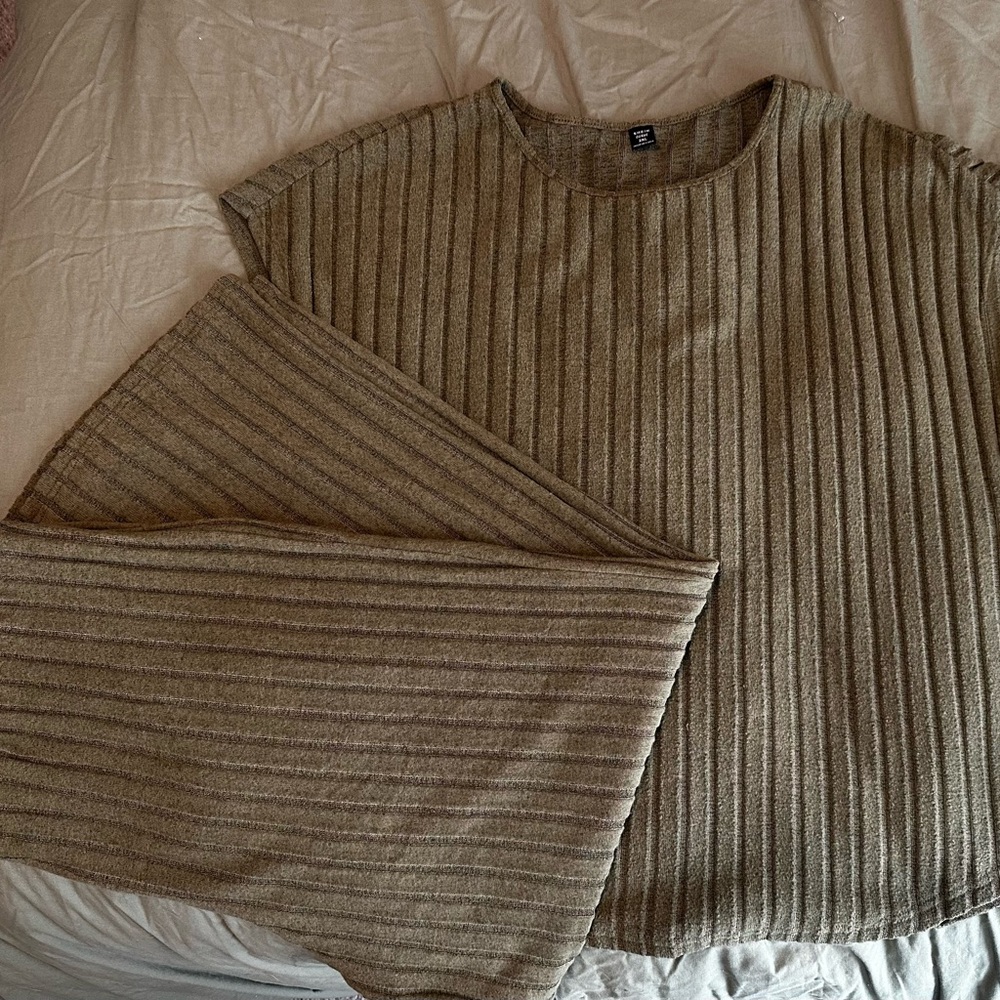 SHEIN Curve Striped Knit Sweater Set in Forest Green
